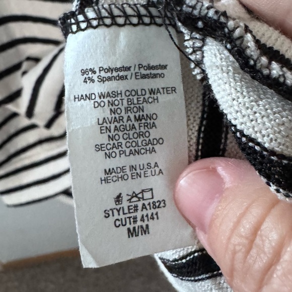 12pm by Mon Ami Tiger Graphic striped top Size Medium - Picture 4 of 6